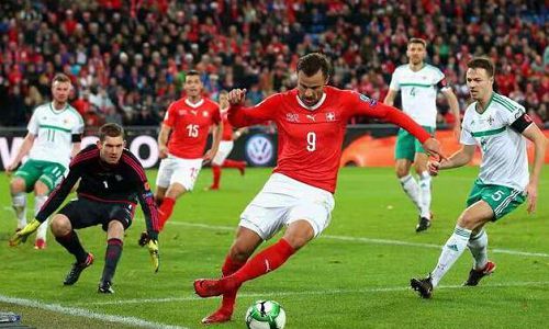 意甲揭幕战前瞻：升班马科莫迎战蓝鹰拉齐奥，新赛季首秀谁能拔得头筹？  